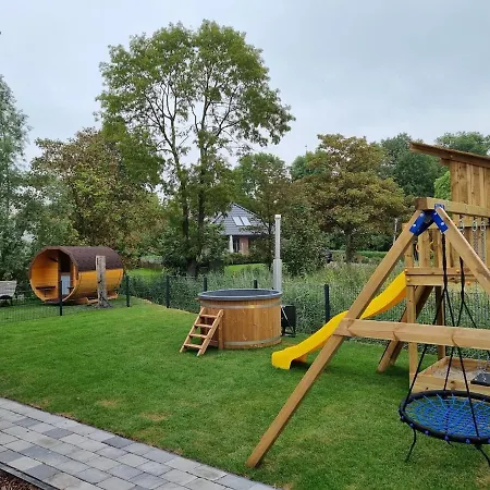 Traumhaus Mit Platz Fuer 20 Personen An Der Nordsee * Butjadingen